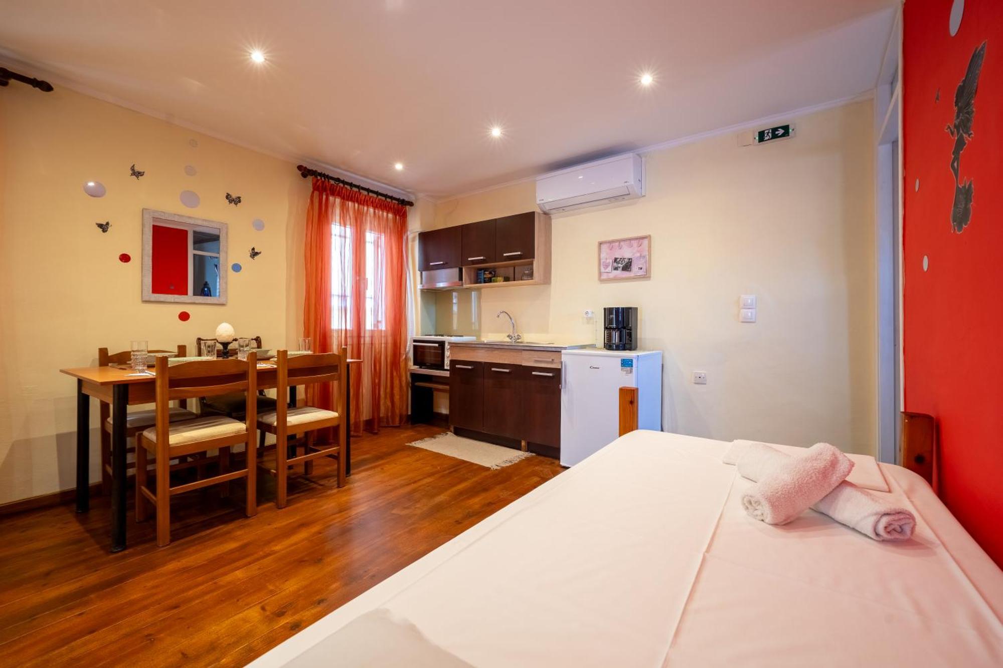 Dora'S Happy Apartment Mantouki Dış mekan fotoğraf